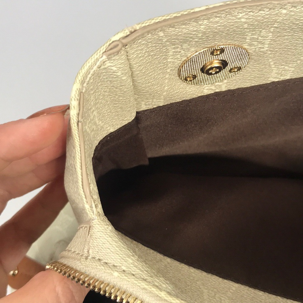 Franco Sarto Chain & Logo Handbag - Picture 7 of 8